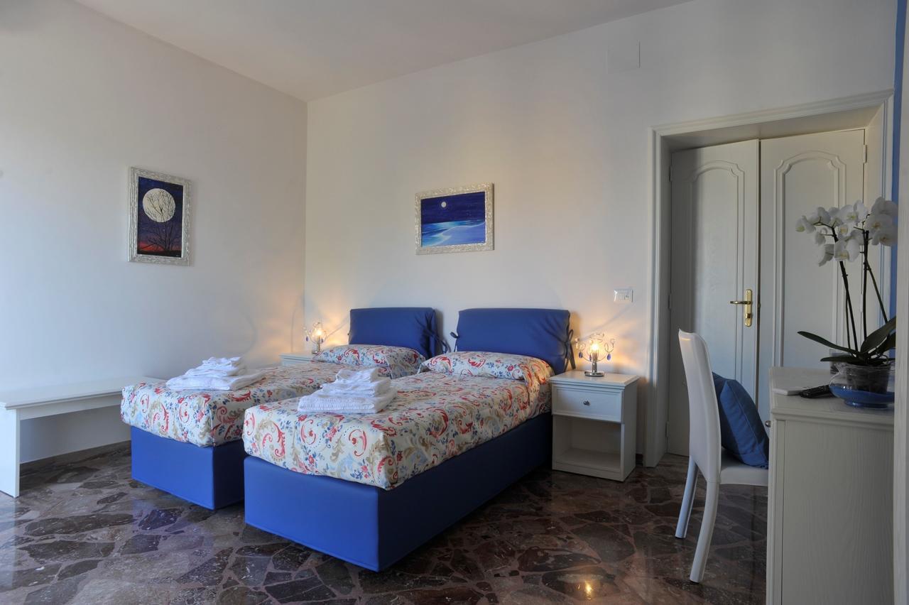 B&B Contemoro Gallipoli Bagian luar foto