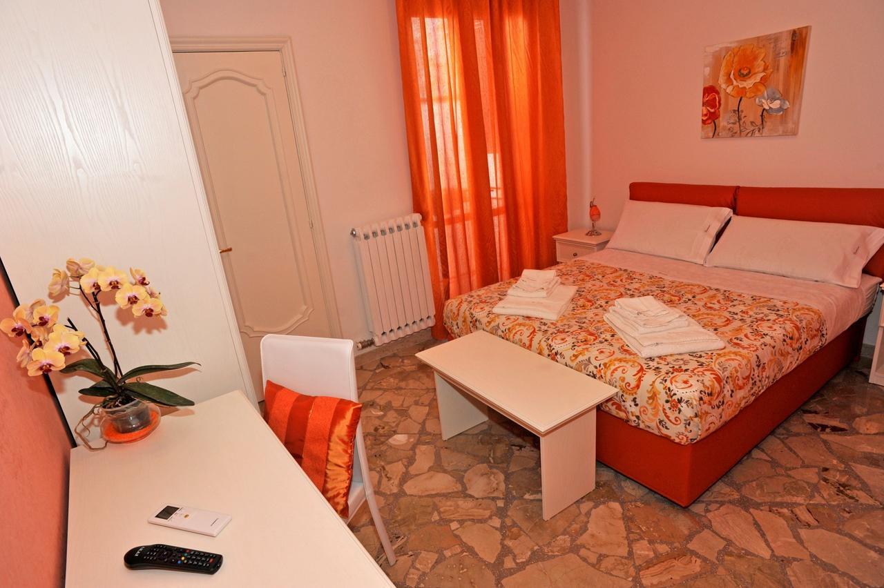B&B Contemoro Gallipoli Bagian luar foto